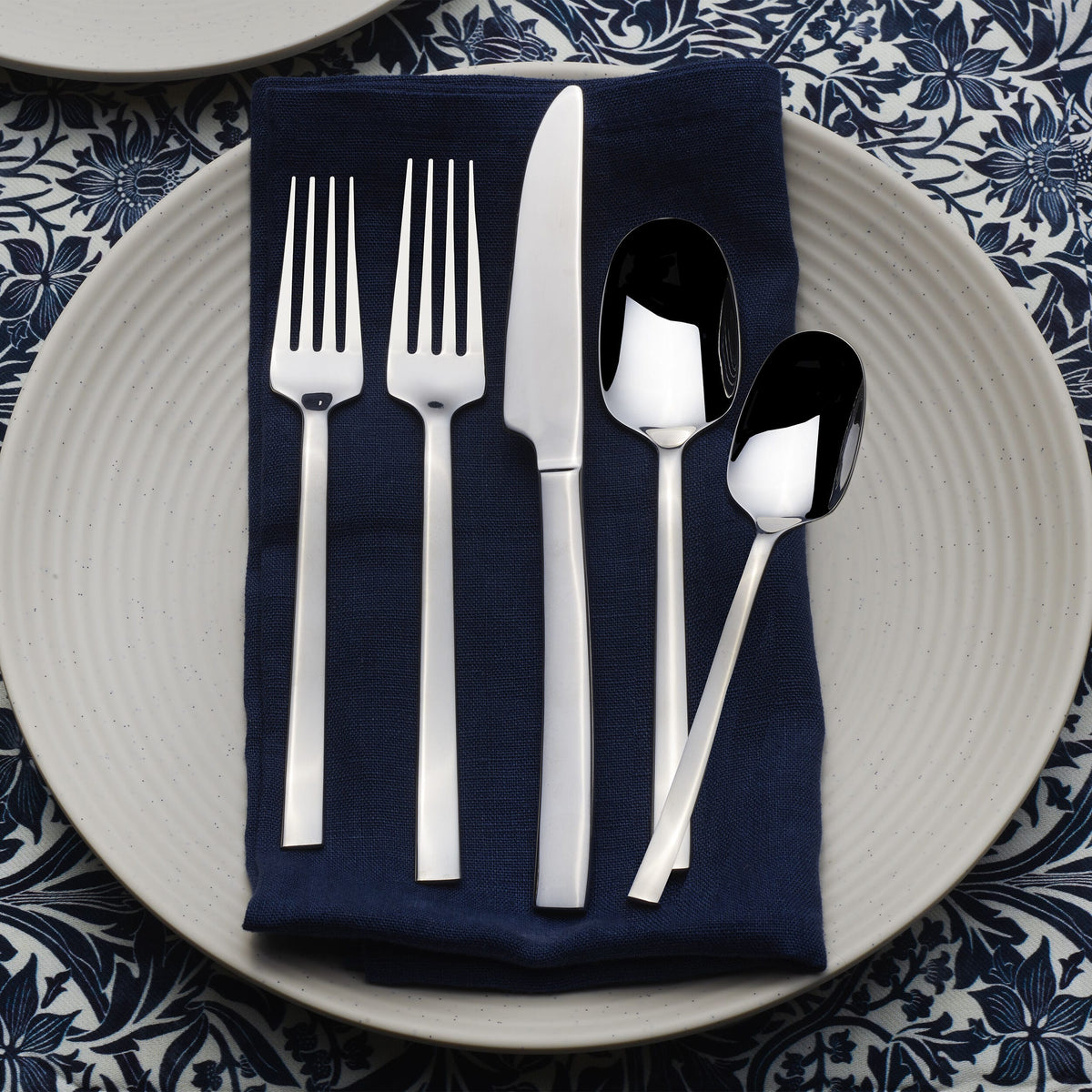Yorkshire 20 Piece Flatware Set, Service for 4