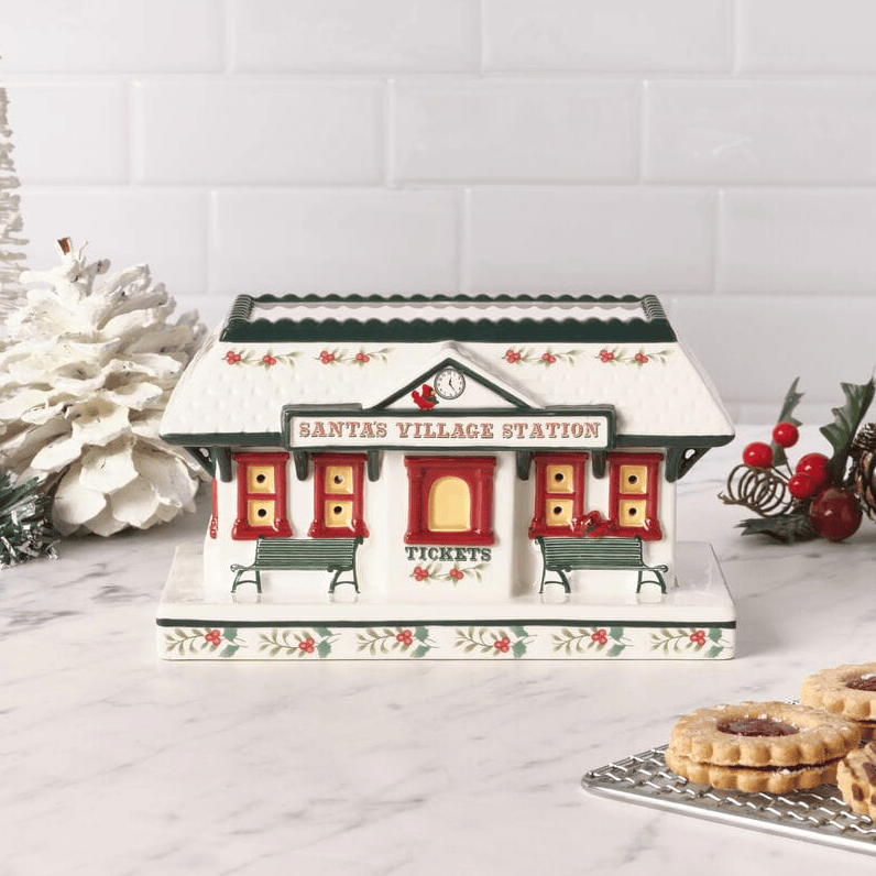 Winterberry® Village Train station with LED Light