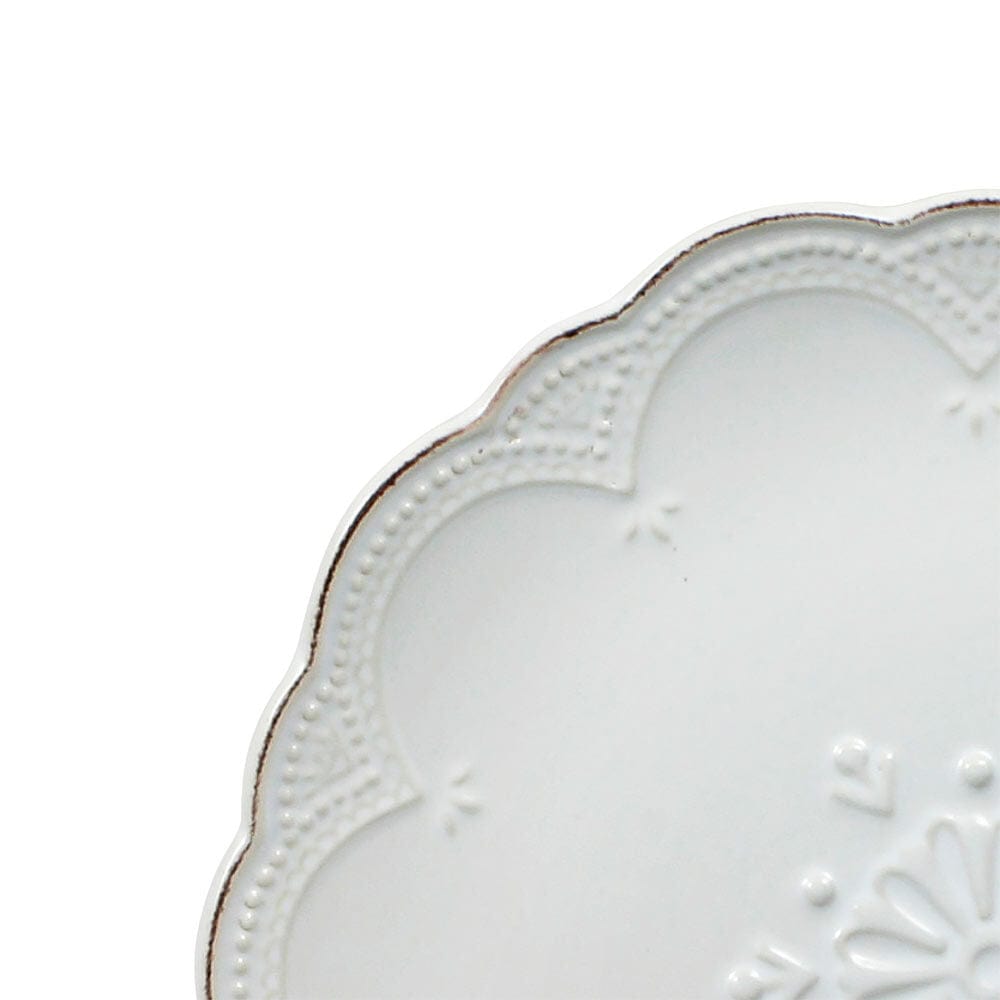 French Lace White 16 Piece Dinnerware Set Service for 4