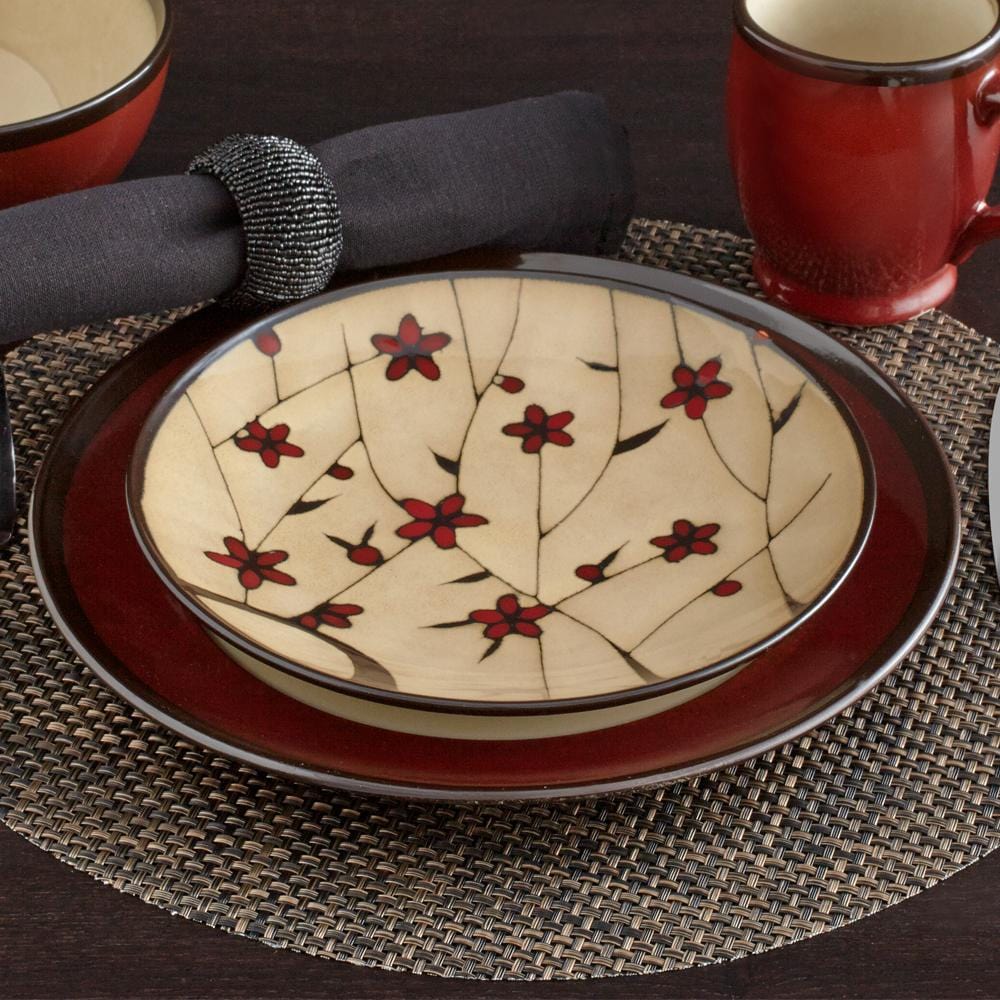 Gourmet Basics Belmont Set of 4 Red Round Dinner Plates